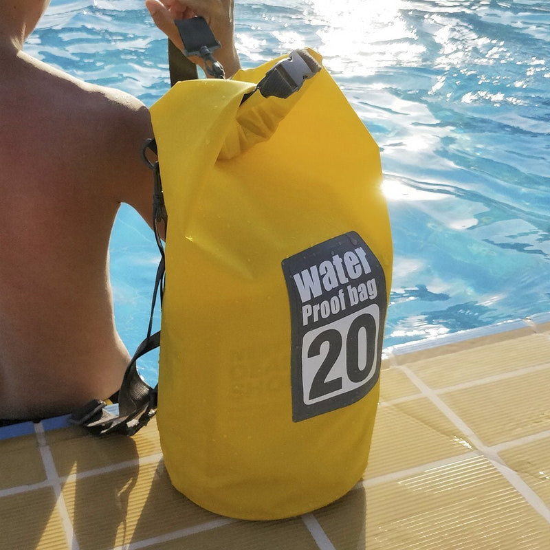 Mochila Flutuante Impermeável 